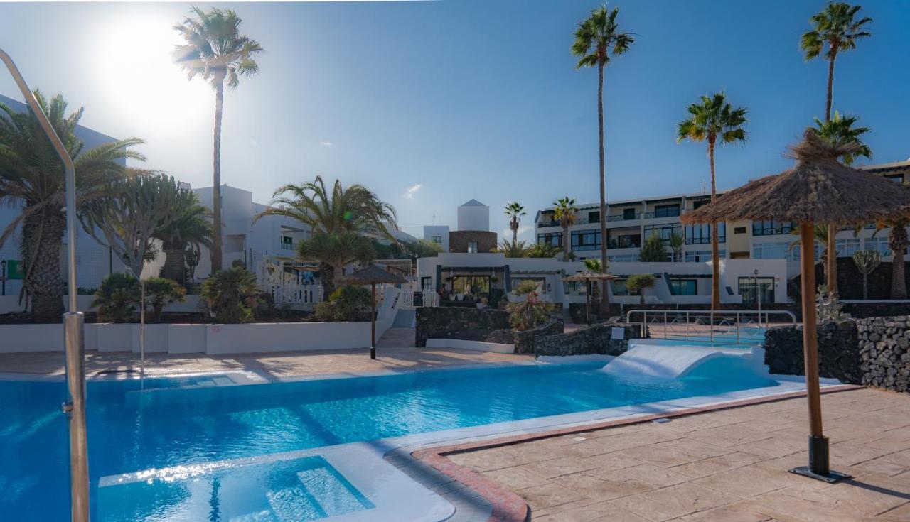 Beautiful Studio On The Seafront Costa Teguise Bagian luar foto